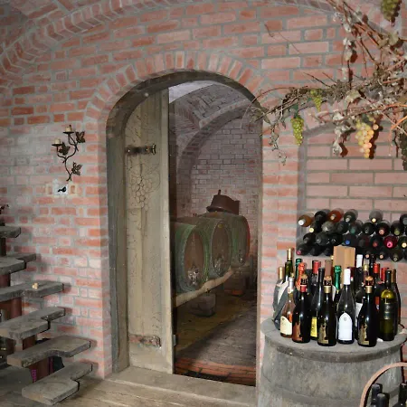 Vinum Vidae Tatil Evi Lendava